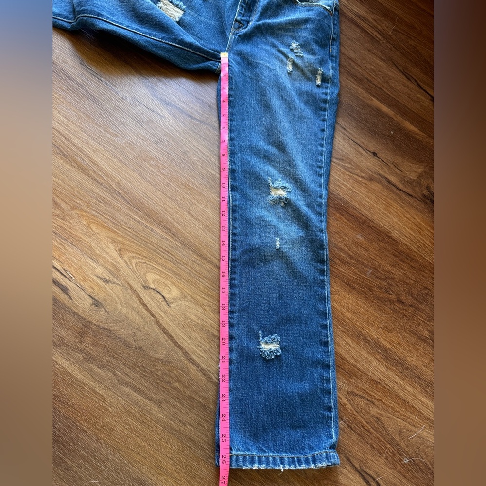 BDG Urban Outfitters High Rise Ankle Kicker Distressed Blue Jeans Size 24 - Picture 14 of 16